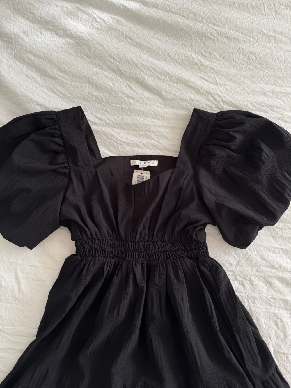 HYFVE Black Puff-Sleeve Tiered Midi Dress - Picture 4 of 11